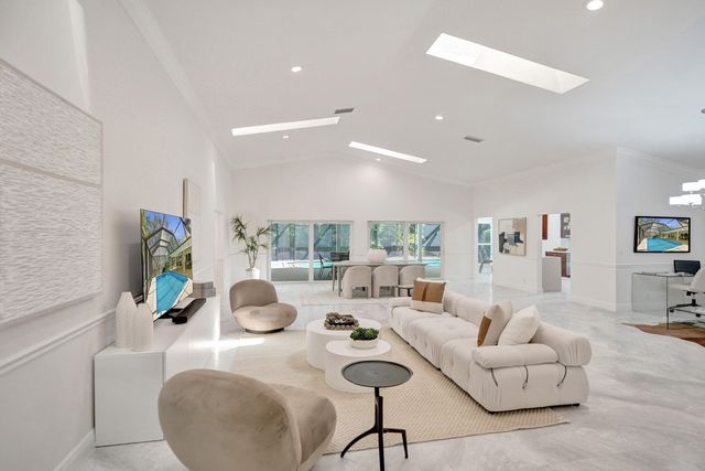 2401 NW 39th Street, Boca Raton, FL 33431