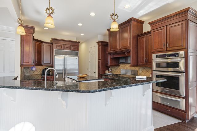 319 Hamlets End Way, Franklin, TN 37067
