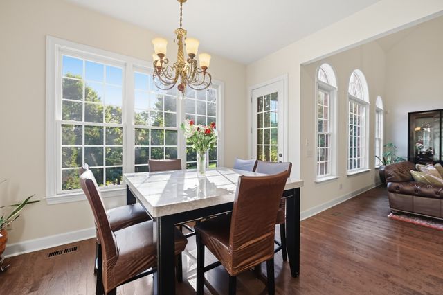 319 Hamlets End Way, Franklin, TN 37067