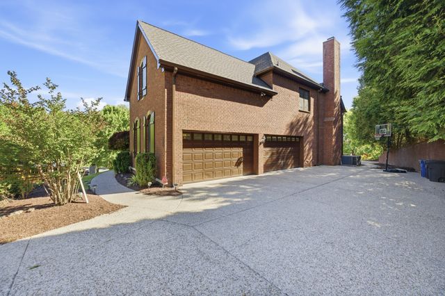 319 Hamlets End Way, Franklin, TN 37067