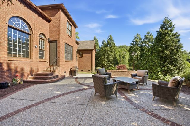 319 Hamlets End Way, Franklin, TN 37067