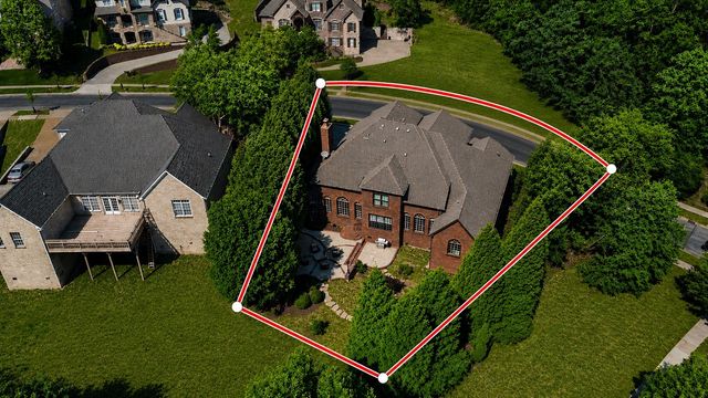 319 Hamlets End Way, Franklin, TN 37067