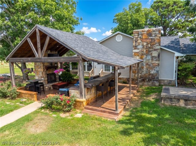 4719 Palestine Road, Huntington, AR 72940