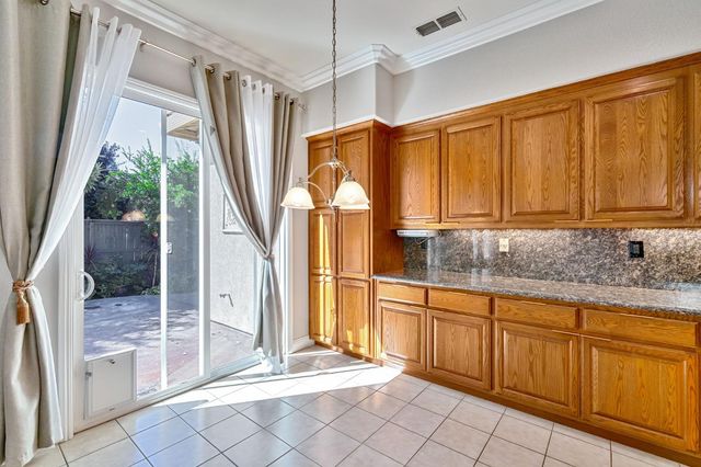 11878 Cobble Brook Dr, Rancho Cordova, CA 95742