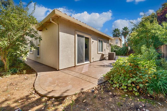 11878 Cobble Brook Dr, Rancho Cordova, CA 95742