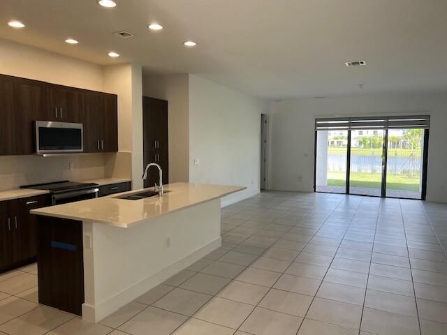5553 Quiet Lake Place, Westlake, FL 33470