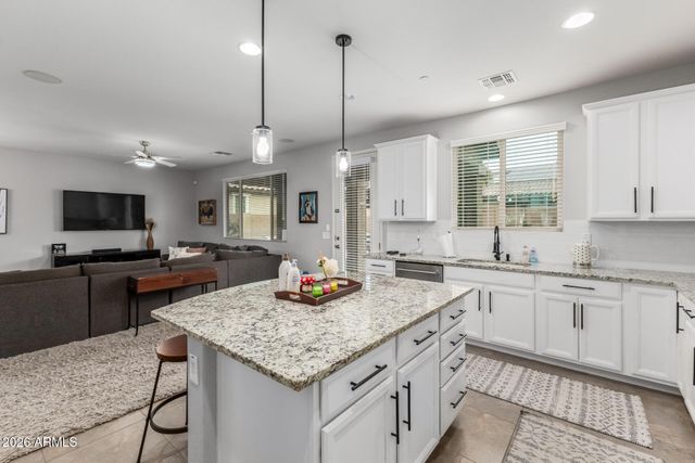 21434 W TERRI LEE Drive, Buckeye, AZ 85396