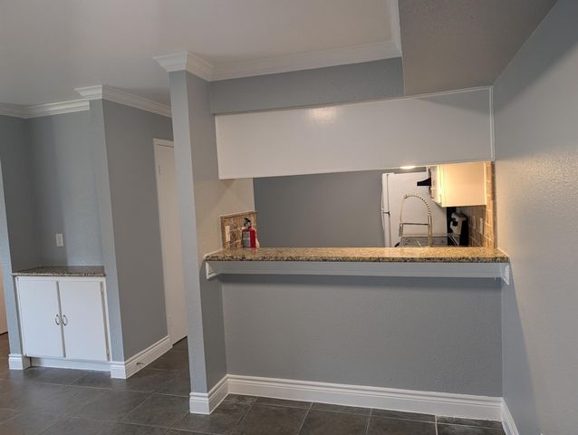 9000 Bissonnet Street 7, Houston, TX 77074