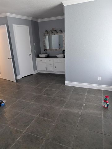9000 Bissonnet Street 7, Houston, TX 77074
