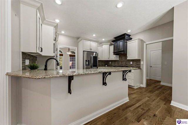 578 Deer Run Way, Elizabethtown, KY 42701