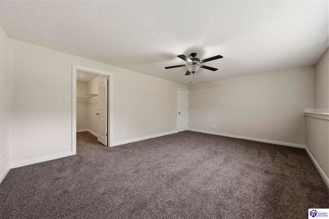 578 Deer Run Way, Elizabethtown, KY 42701