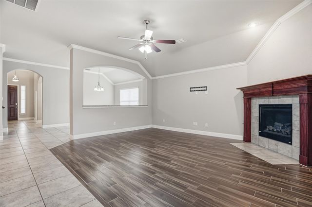 12016 Olinger Drive, Fort Worth, TX 76108