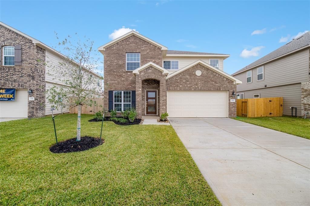 770 Dewberry Road, La Marque, TX 77568