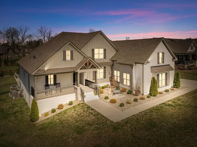 1032 Abbey Road Way, Spring Hill, TN 37174