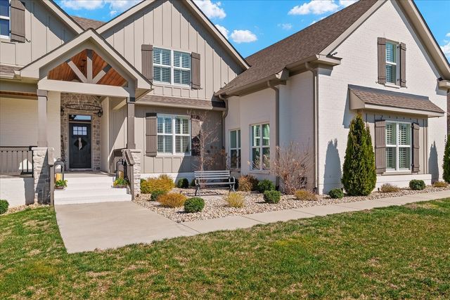 1032 Abbey Road Way, Spring Hill, TN 37174