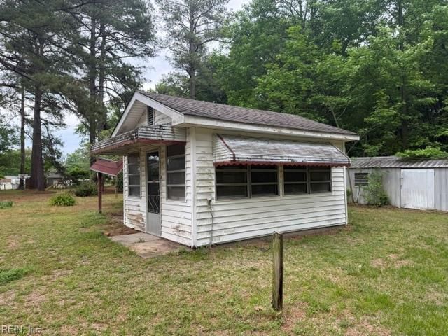 29186 Hunt Club DR, Courtland, VA 23837