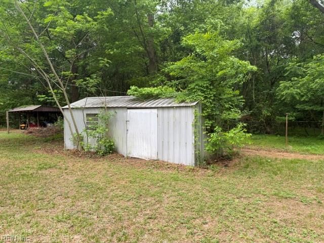 29186 Hunt Club DR, Courtland, VA 23837