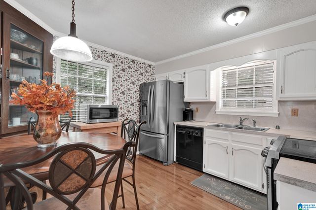 933 MARTINWOOD ROAD, Birmingham, AL 35235