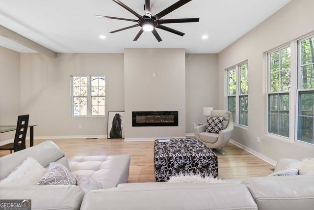 6960 Dockbridge Way, Stone Mountain, GA 30087