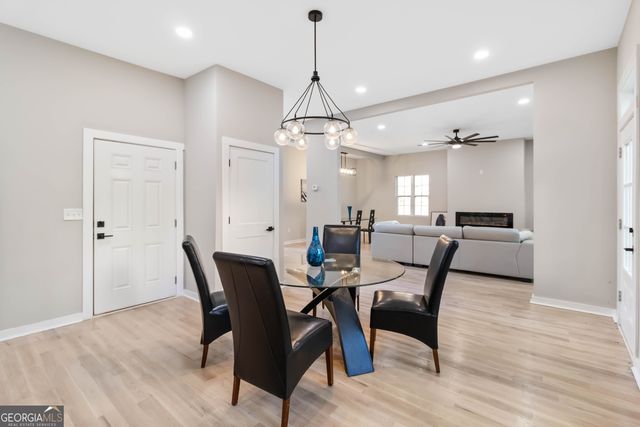 6960 Dockbridge Way, Stone Mountain, GA 30087