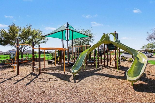 29322 Hoelzen Hollow Drive, Katy, TX 77494