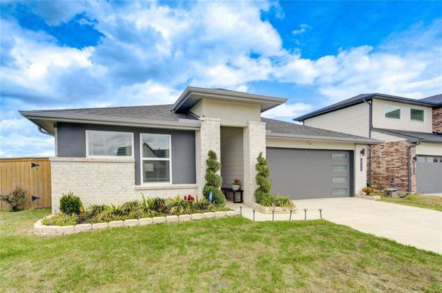 29322 Hoelzen Hollow Drive, Katy, TX 77494