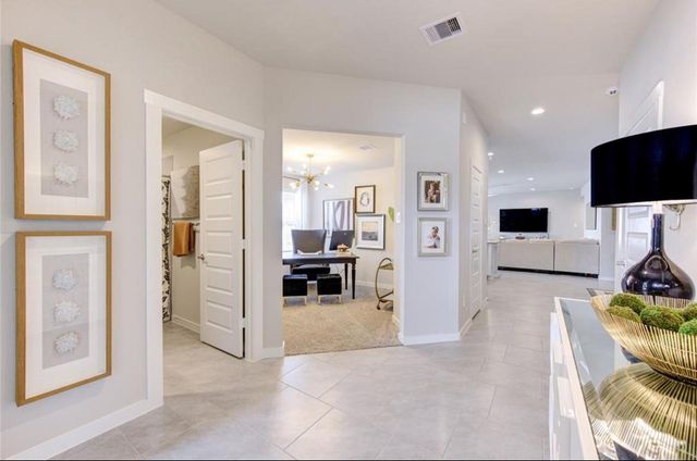 29322 Hoelzen Hollow Drive, Katy, TX 77494