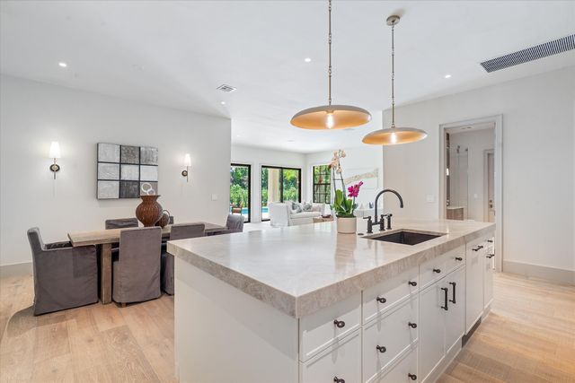 2991 TWIN OAKS Way, Wellington, FL 33414