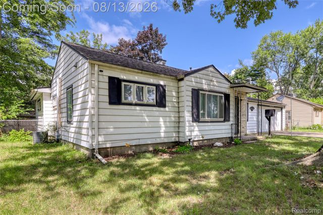 5850 DANIELS Street, Taylor, MI 48180