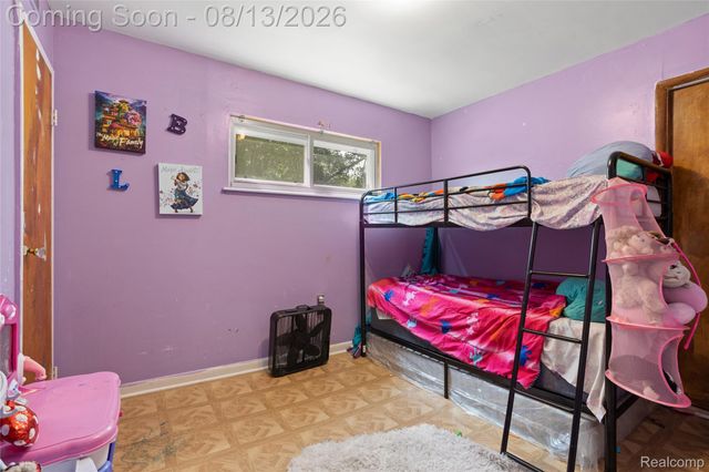 5850 DANIELS Street, Taylor, MI 48180
