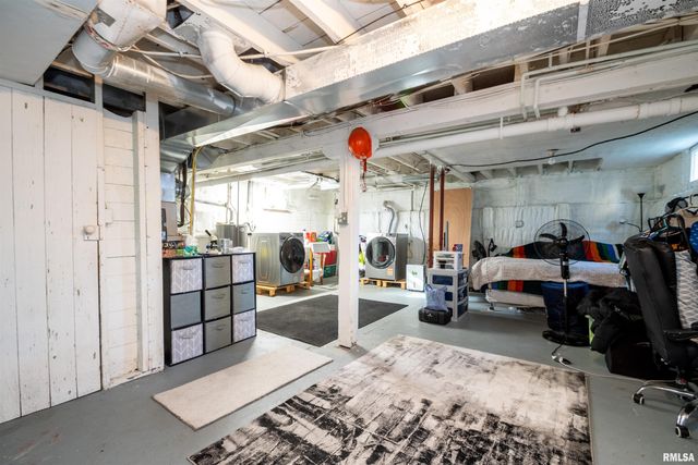 3810 S CHALMERS Avenue, Bartonville, IL 61607