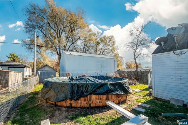 3810 S CHALMERS Avenue, Bartonville, IL 61607