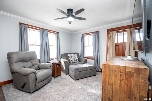 3810 S CHALMERS Avenue, Bartonville, IL 61607