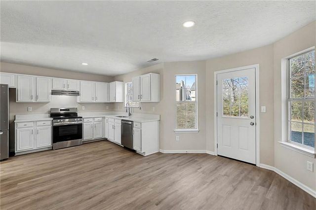 2504 Sonoma Valley, Villa Rica, GA 30180