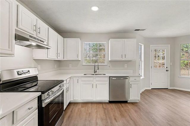 2504 Sonoma Valley, Villa Rica, GA 30180