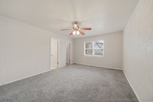 117 W Timberlane Court, Broken Arrow, OK 74011