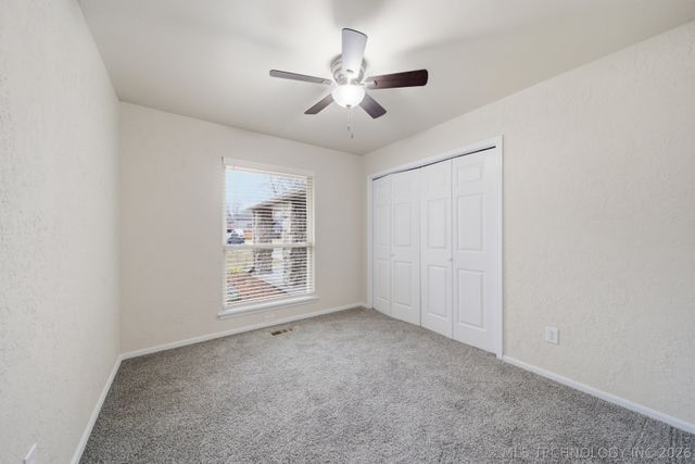 117 W Timberlane Court, Broken Arrow, OK 74011