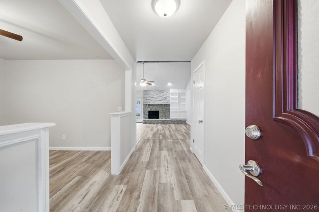 117 W Timberlane Court, Broken Arrow, OK 74011