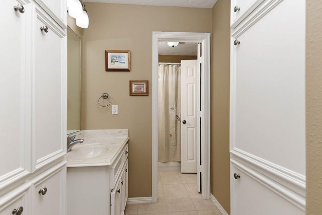 7916 Wooded Way Drive, Spring, TX 77389
