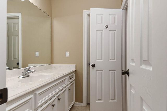 7916 Wooded Way Drive, Spring, TX 77389