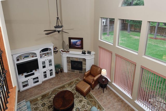 7916 Wooded Way Drive, Spring, TX 77389