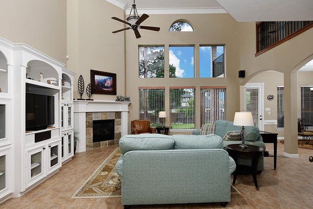 7916 Wooded Way Drive, Spring, TX 77389
