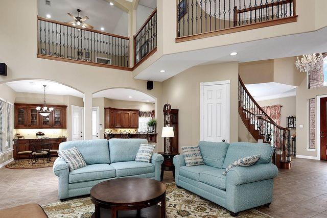 7916 Wooded Way Drive, Spring, TX 77389
