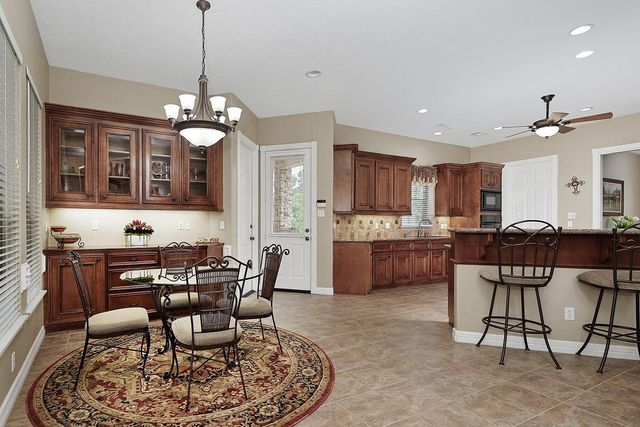 7916 Wooded Way Drive, Spring, TX 77389