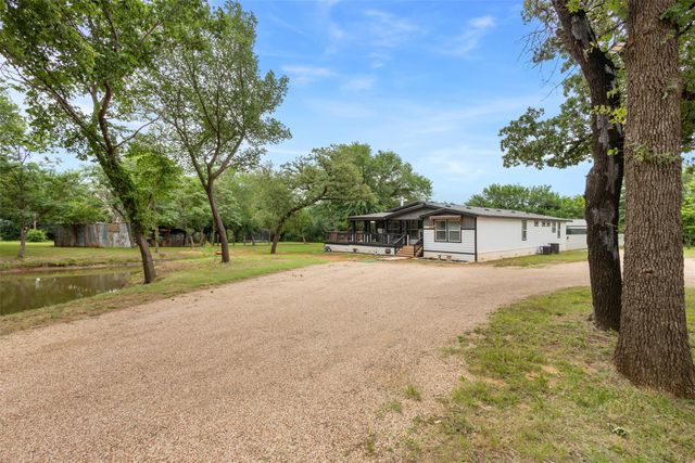 2421 N County Road 810, Alvarado, TX 76009