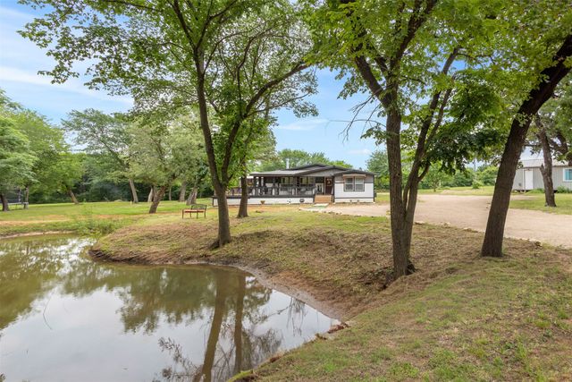 2421 N County Road 810, Alvarado, TX 76009