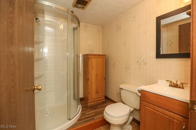 4852 Lovers Lane, Ravenna, OH 44266