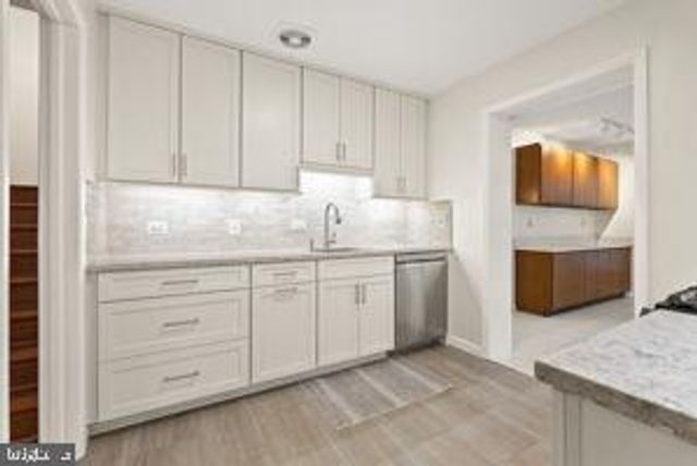 1714 FAIRVIEW AVE, Mclean, VA 22101