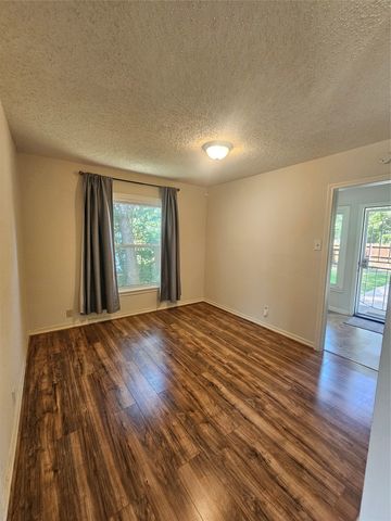 3115 Dahlia Drive, Dallas, TX 75216
