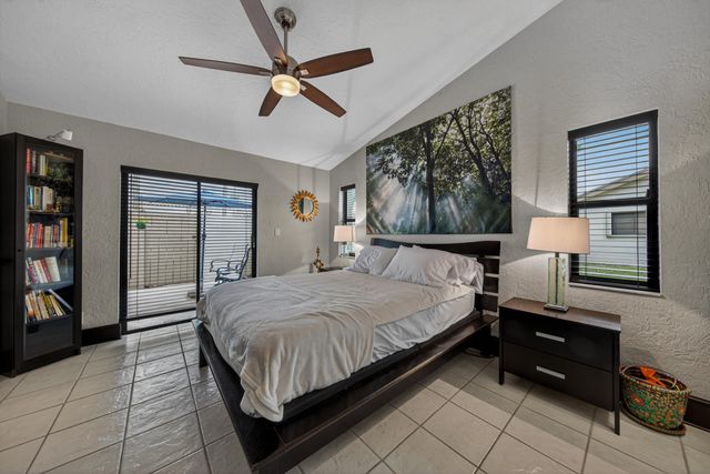 3068 S Oakland Forest Drive 806, Oakland Park, FL 33309